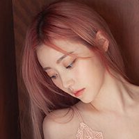 94_j.a Desnuda
