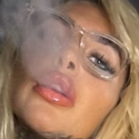 ali3ninvasion Desnuda