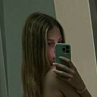 aliceekitty Desnuda