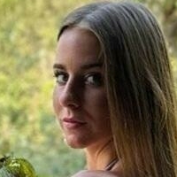 Amanda Berecz Desnuda