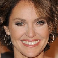 Amy Brenneman Desnuda