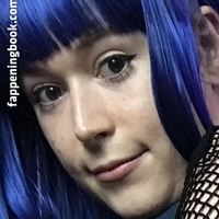 an_anomie Desnuda