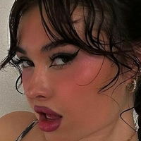 Ana White Rose Desnuda
