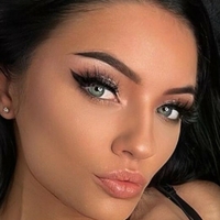 Anitkova Desnuda