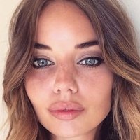 Annie Ericson Desnuda