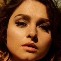 Antonia Michalsky Desnuda