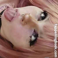 Anyurvil Desnuda
