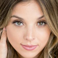Ashlynn Thurber Desnuda