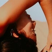 Bar Levy Desnuda