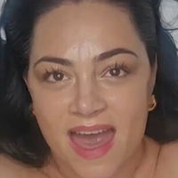Busty Klara Desnuda