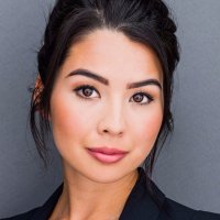 Caroline Kwan Desnuda