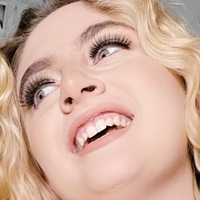 Catalina Woods Desnuda