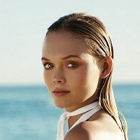 Charlie Schroeder Desnuda