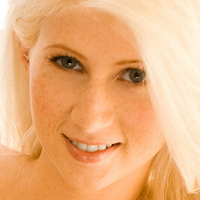 Christine Mercedes Desnuda