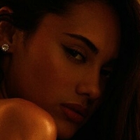 Danielle Nicole Sanchez Desnuda