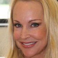 Debra Marshall Desnuda