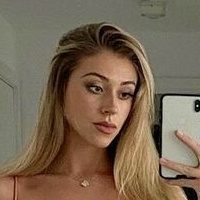 Demi Rawling Desnuda