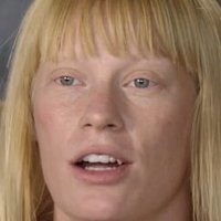 Denna Thomsen Desnuda