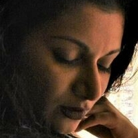 Devi Desnuda