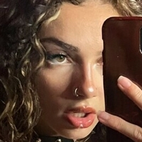 Dina Renee Desnuda