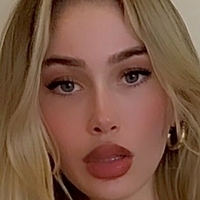 Dressupblondie Desnuda