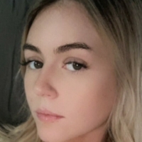 Ella Moore Desnuda