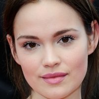 Emilia Schuele Desnuda