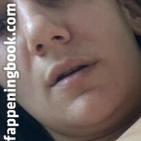 Esposa Heyya Desnuda