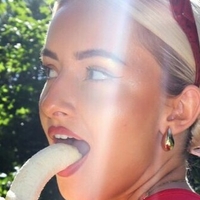 georgieeyxxfree Desnuda