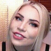Goddess Blonde Kitty Desnuda