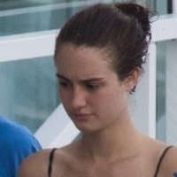 Grace Van Patten Desnuda