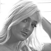 Haley Tingle Desnuda