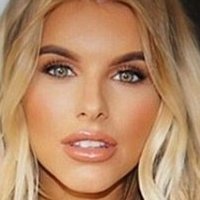 Hayley Hughes Desnuda