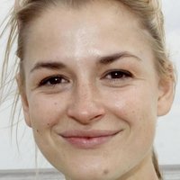 Ines Lutz Desnuda