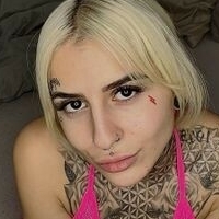 Inkcece Desnuda