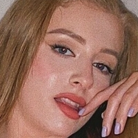 Jen Loveheart Desnuda