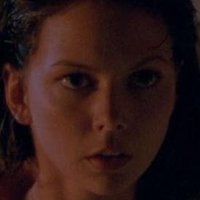Julie Condra Desnuda