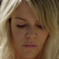 Kaitlin Olson Desnuda