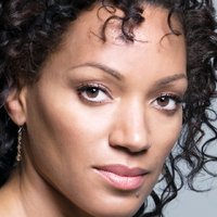 Karen Holness Desnuda