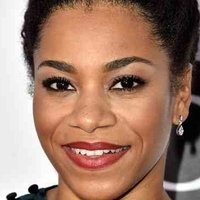 Kelly McCreary Desnuda