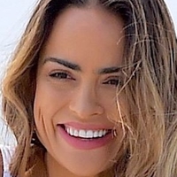 Lauren Coogan Desnuda