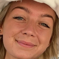 Lauren Kennedy Desnuda