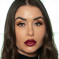 Lauura Marie Desnuda