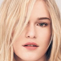 Leven Rambin Desnuda