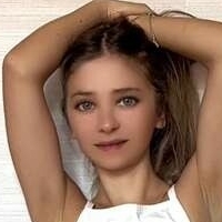 Lia Niya Desnuda