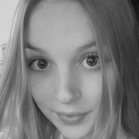 Lilly A Desnuda