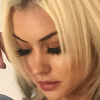 louslrx Desnuda