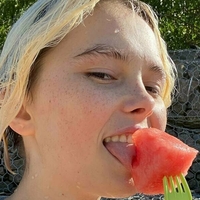 lowwwol_free Desnuda