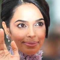 Mallika Sherawat Desnuda