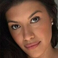 Maya Angeles Desnuda